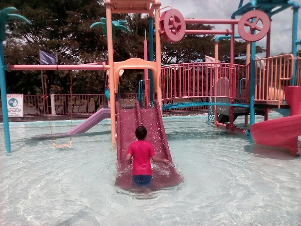 Gazebo Pools&Restaurant Hotel Cabadbaran Buitenkant foto